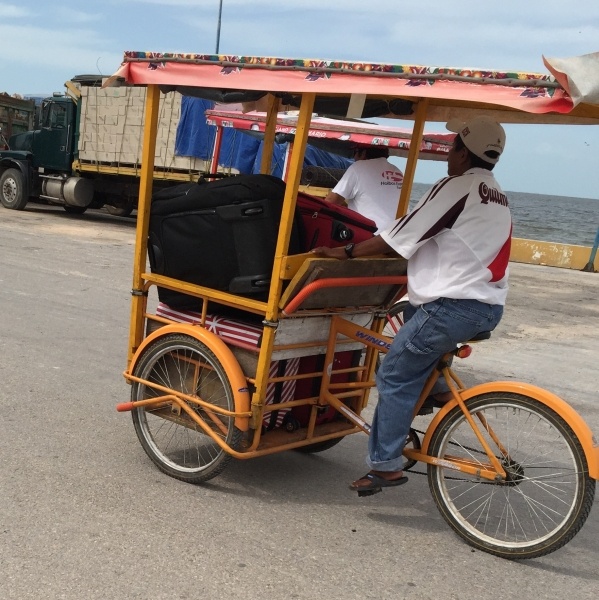 Luggage Porter, Holbox