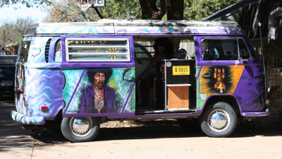 Hippy Bus